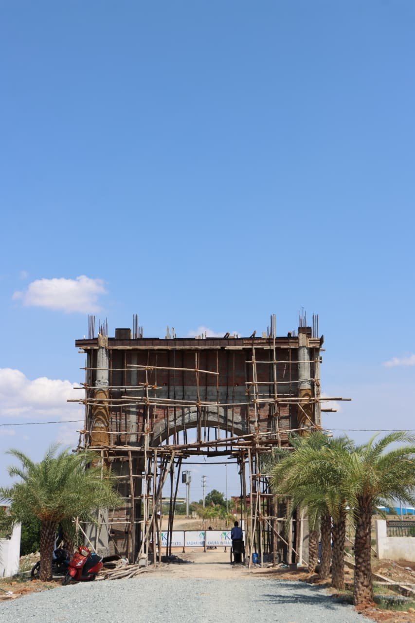 Entrance Arch Under construction 